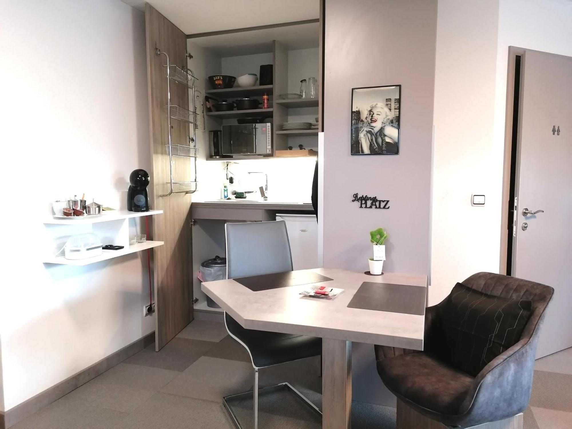 Business Apartments Хоэнемс Экстерьер фото