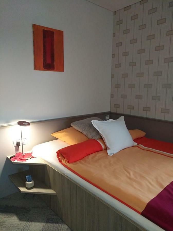 Business Apartments Хоэнемс Экстерьер фото
