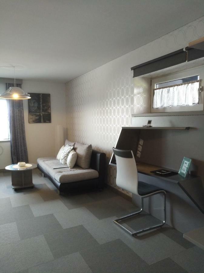 Business Apartments Хоэнемс Экстерьер фото